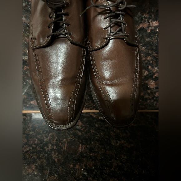 Allen Edmonds Wendell Dress Shoes Derby Brogue Made in the USA size 8 main image 7